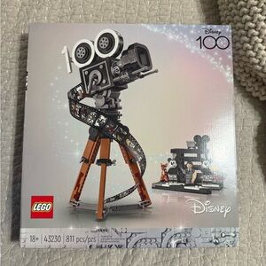 LEGO Disney 100 Vintage Tribute Camera Set